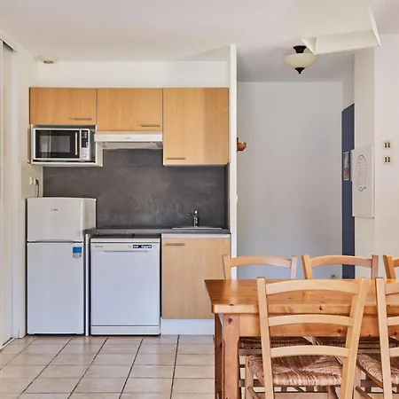 Odalys Le Hameau Du Moulin 몽티냑