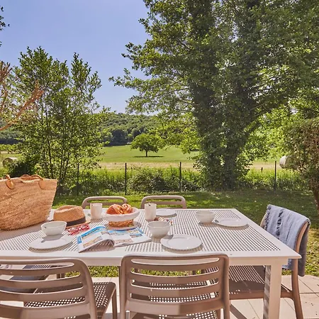 홀리데이파크 Odalys Le Hameau Du Moulin 몽티냑