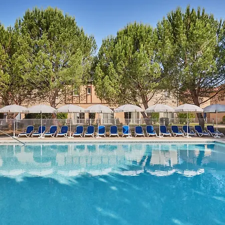 Odalys Le Hameau Du Moulin 몽티냑