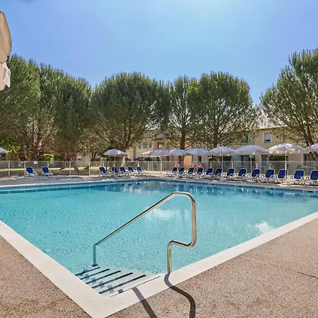 Odalys Le Hameau Du Moulin 홀리데이파크 몽티냑