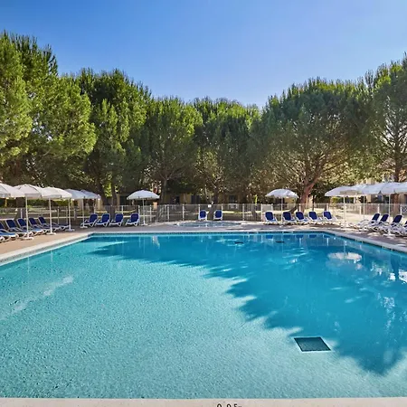 Odalys Le Hameau Du Moulin 몽티냑