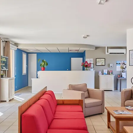 Odalys Le Hameau Du Moulin 몽티냑