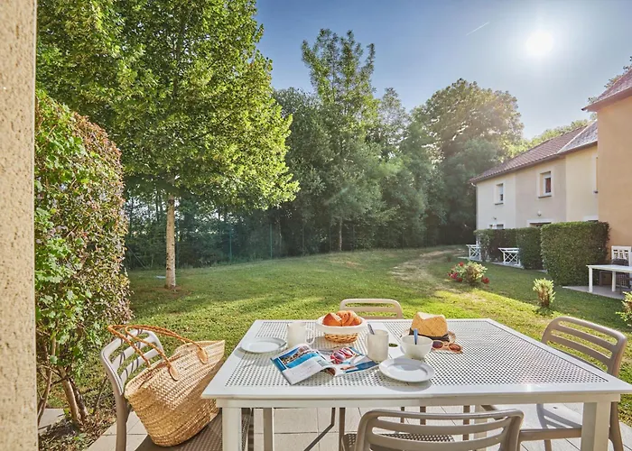 Résidence Odalys Le Hameau Du Moulin 3*