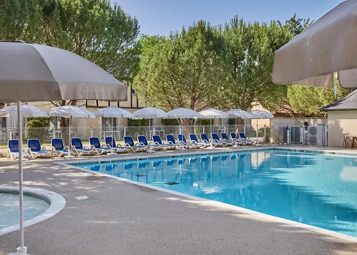 Résidence Odalys Le Hameau Du Moulin Montignac-Lascaux